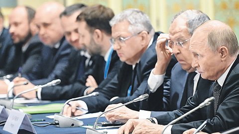 Никто, кроме ШОС